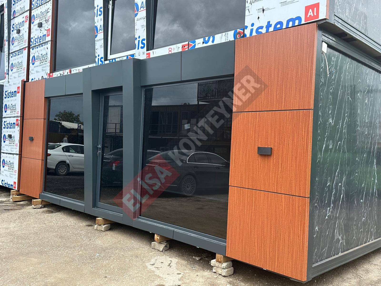 ÖZEL KOMPOZİTLİ TEK ODA WC MUTFAKLI OFİS YAPI görseli 3